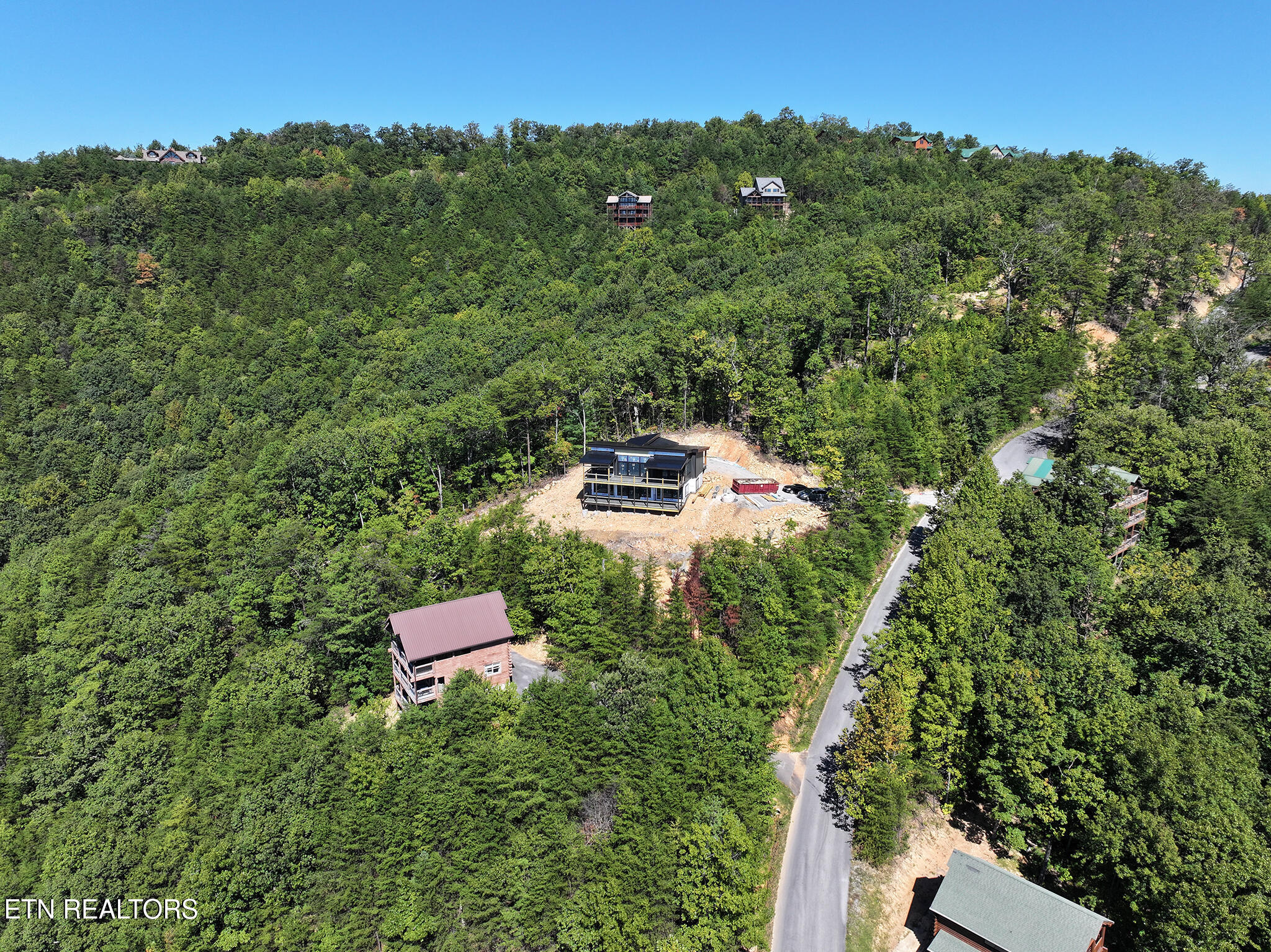 4533 Stackstone Road Sevierville, TN 37862 - Photo 32 of 41 DJI_20260927130923_0099_D copy
