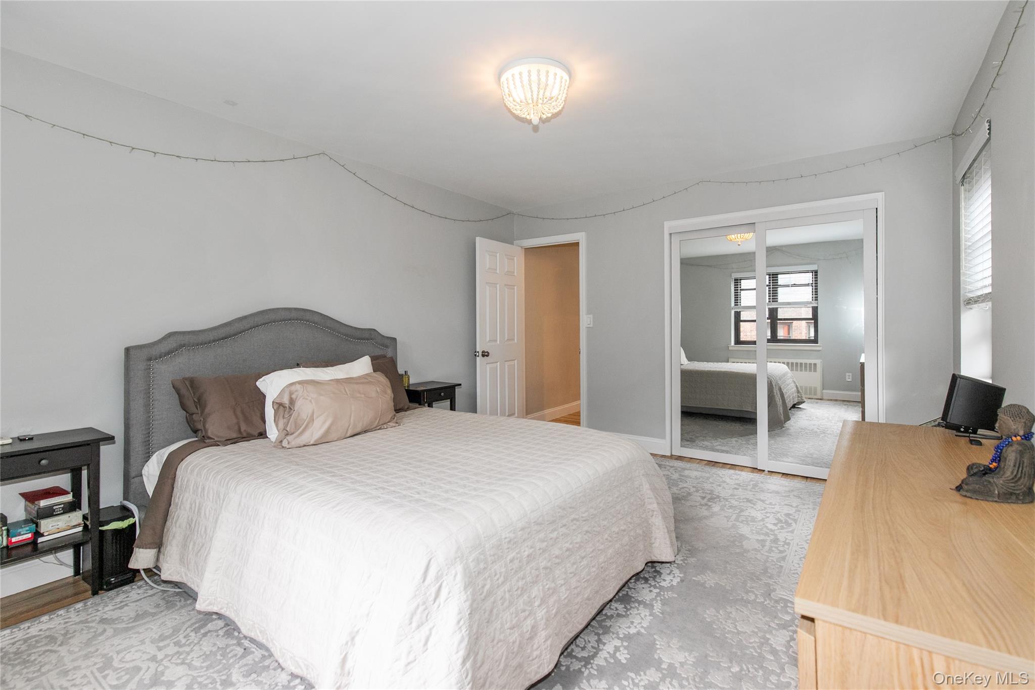 35 Knightsbridge Road, Unit 2B Great Neck, NY 11021 - Photo 12 of 20
