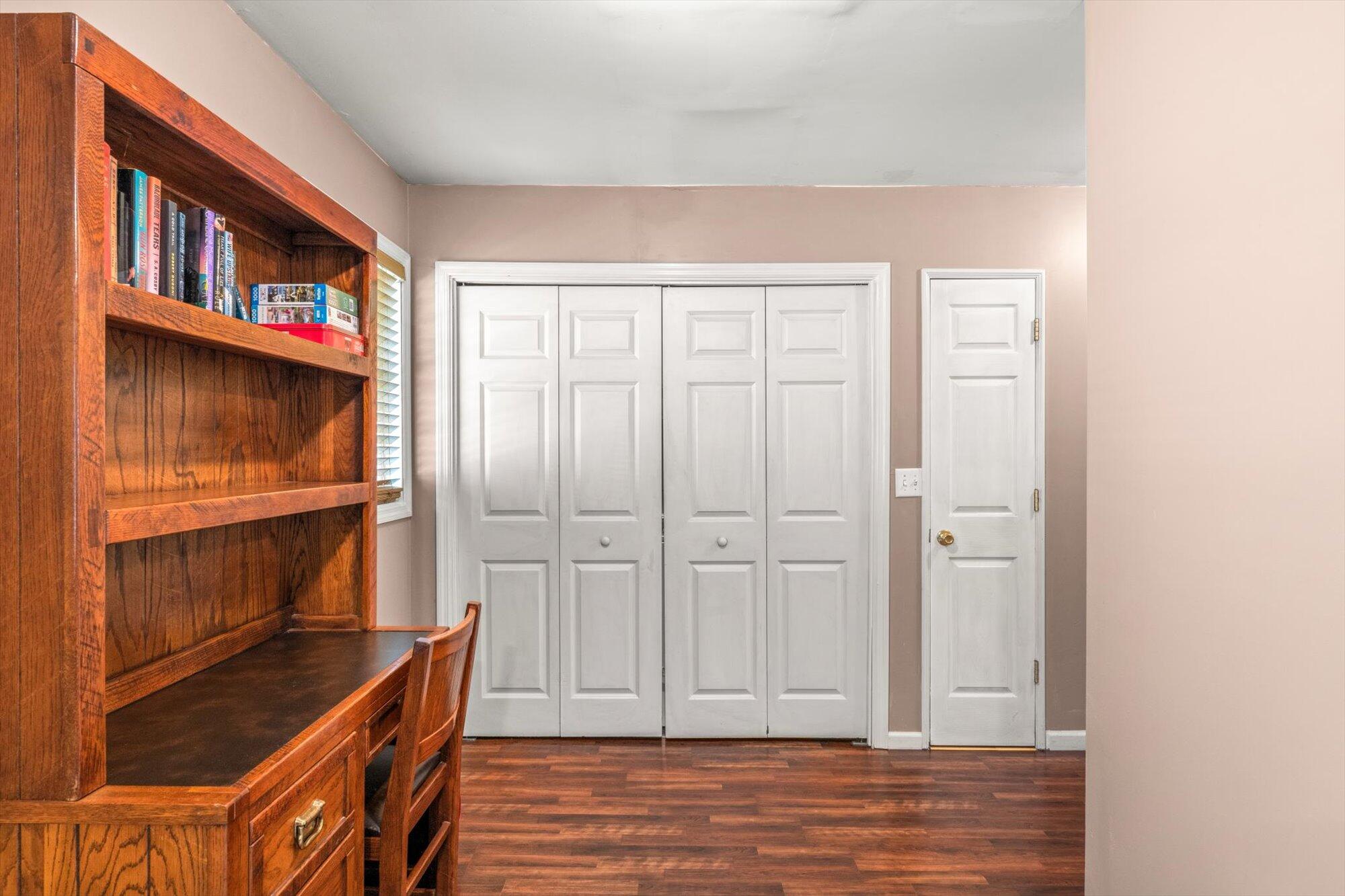 152 Hiwassee Drive Decatur, TN 37322 - Photo 14 of 53 21-152-Hiwassee-Dr-Decatur-TN-21