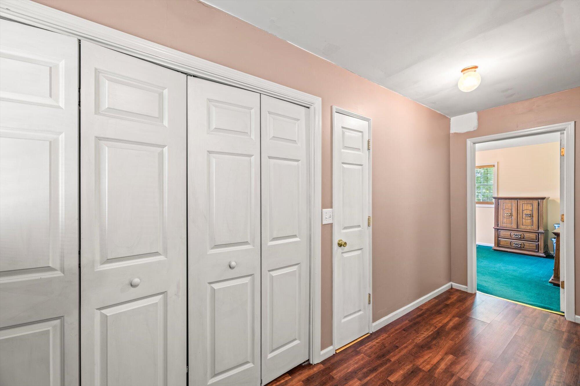 152 Hiwassee Drive Decatur, TN 37322 - Photo 15 of 53 19-152-Hiwassee-Dr-Decatur-TN-19