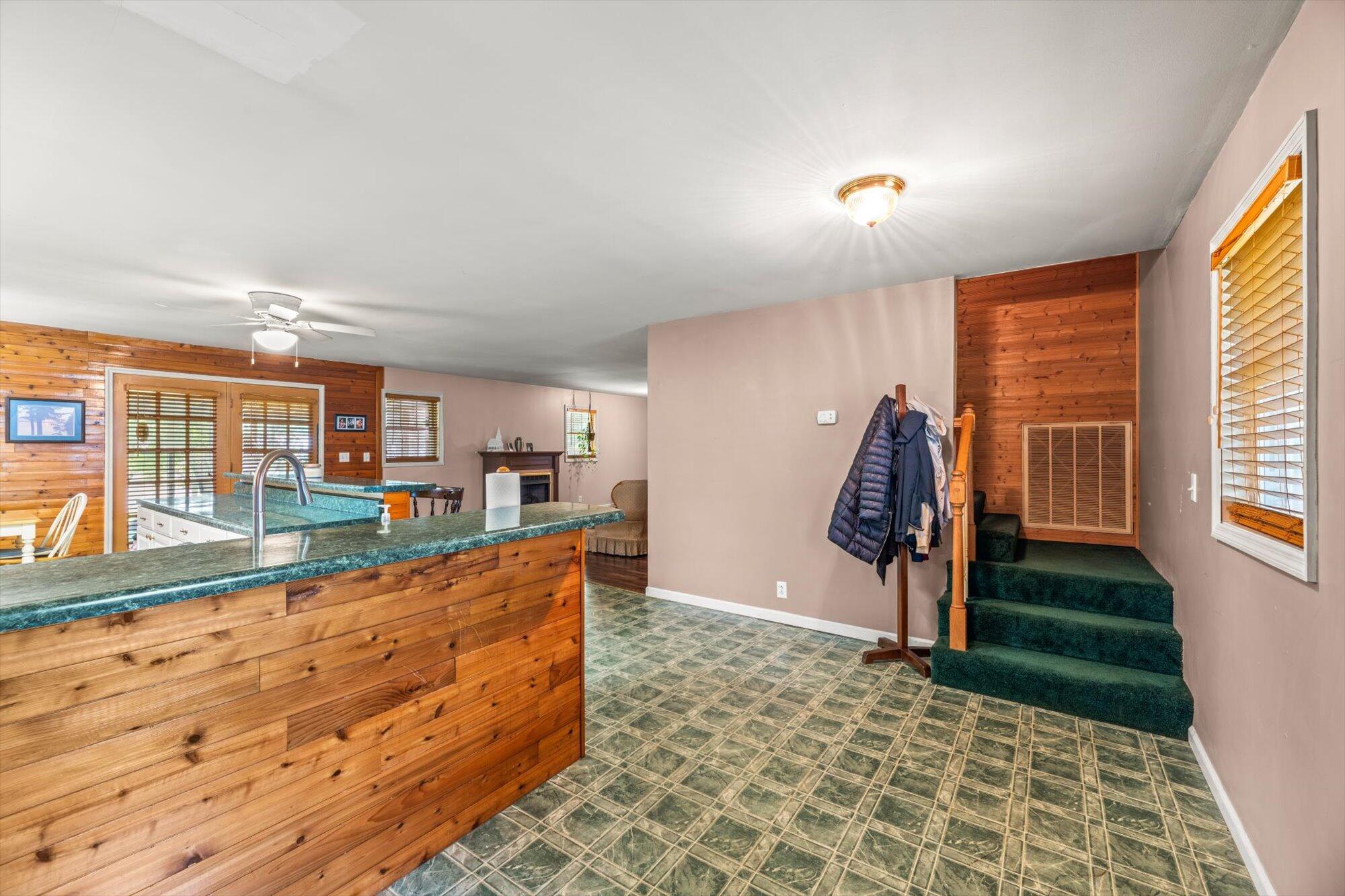 152 Hiwassee Drive Decatur, TN 37322 - Photo 22 of 53 22-152-Hiwassee-Dr-Decatur-TN-22