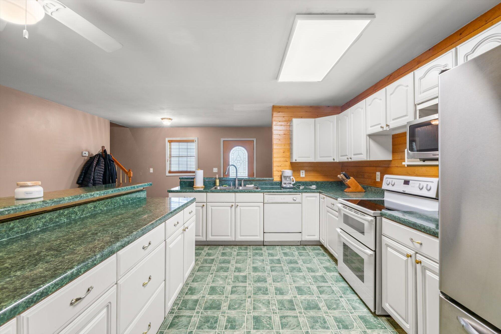 152 Hiwassee Drive Decatur, TN 37322 - Photo 7 of 53 27-152-Hiwassee-Dr-Decatur-TN-27