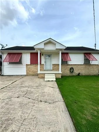 $219,999 | 2505 Culotta Street, Chalmette, LA 70043