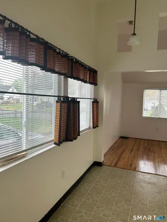 $2,000 | 26 Sunnydale Road, East Hartford, CT 06118