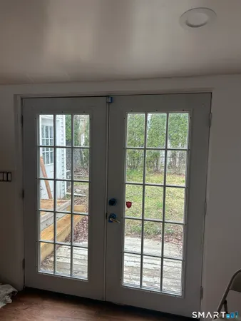 $2,000 | 26 Sunnydale Road, East Hartford, CT 06118