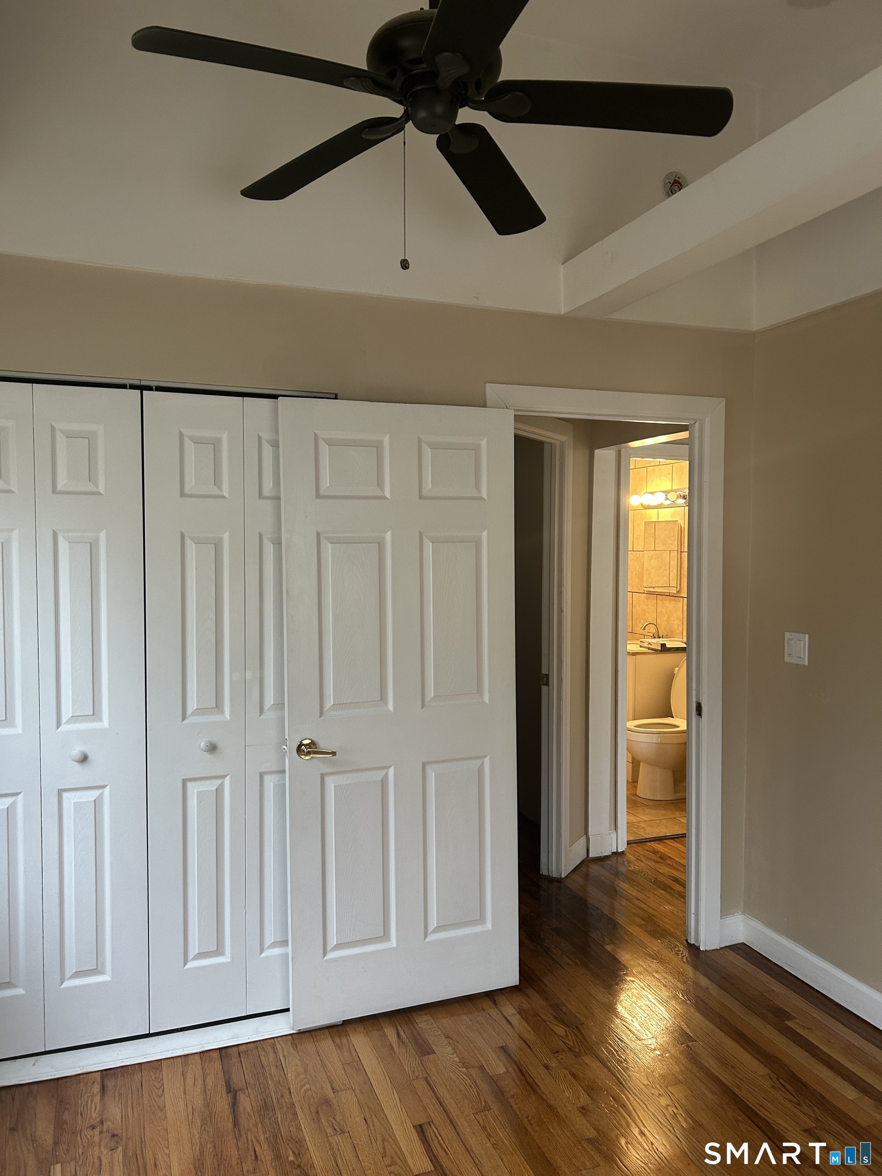 26 Sunnydale Road East Hartford, CT 06118 - Photo 6 of 17 a view of an empty room