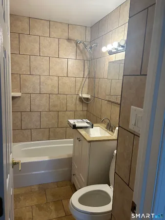 $2,000 | 26 Sunnydale Road, East Hartford, CT 06118