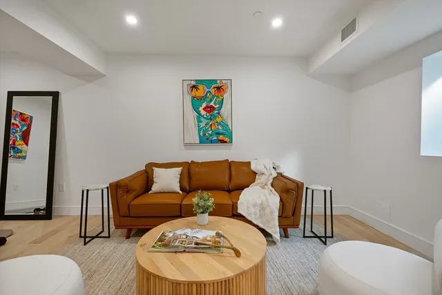 $1,789,000 | 15 Jewett Place, Unit C, Newton, MA 02458