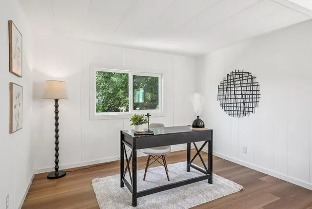 a close view of light fixtures and a mirror of a bathroom