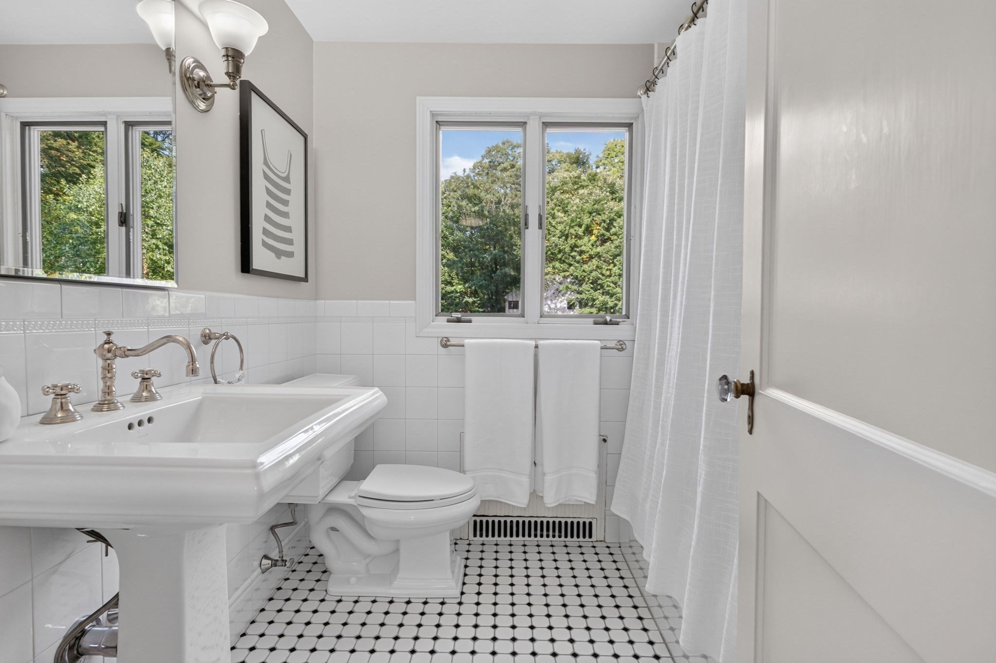 12 Grantland Road Wellesley, MA 02481 - Photo 27 of 31 Gallery Image 27