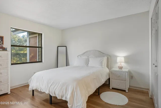 $1,500 | 8329 Derbyshire Place, Jacksonville, FL 32244