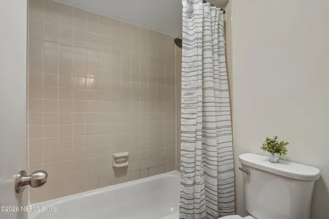 $1,500 | 8329 Derbyshire Place, Jacksonville, FL 32244