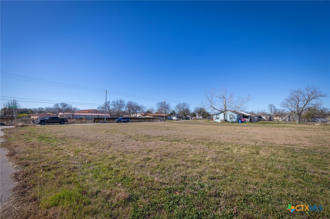 Tbd East Pine Street Seguin, TX 78155 - Photo 13 of 16 a view of an ocean