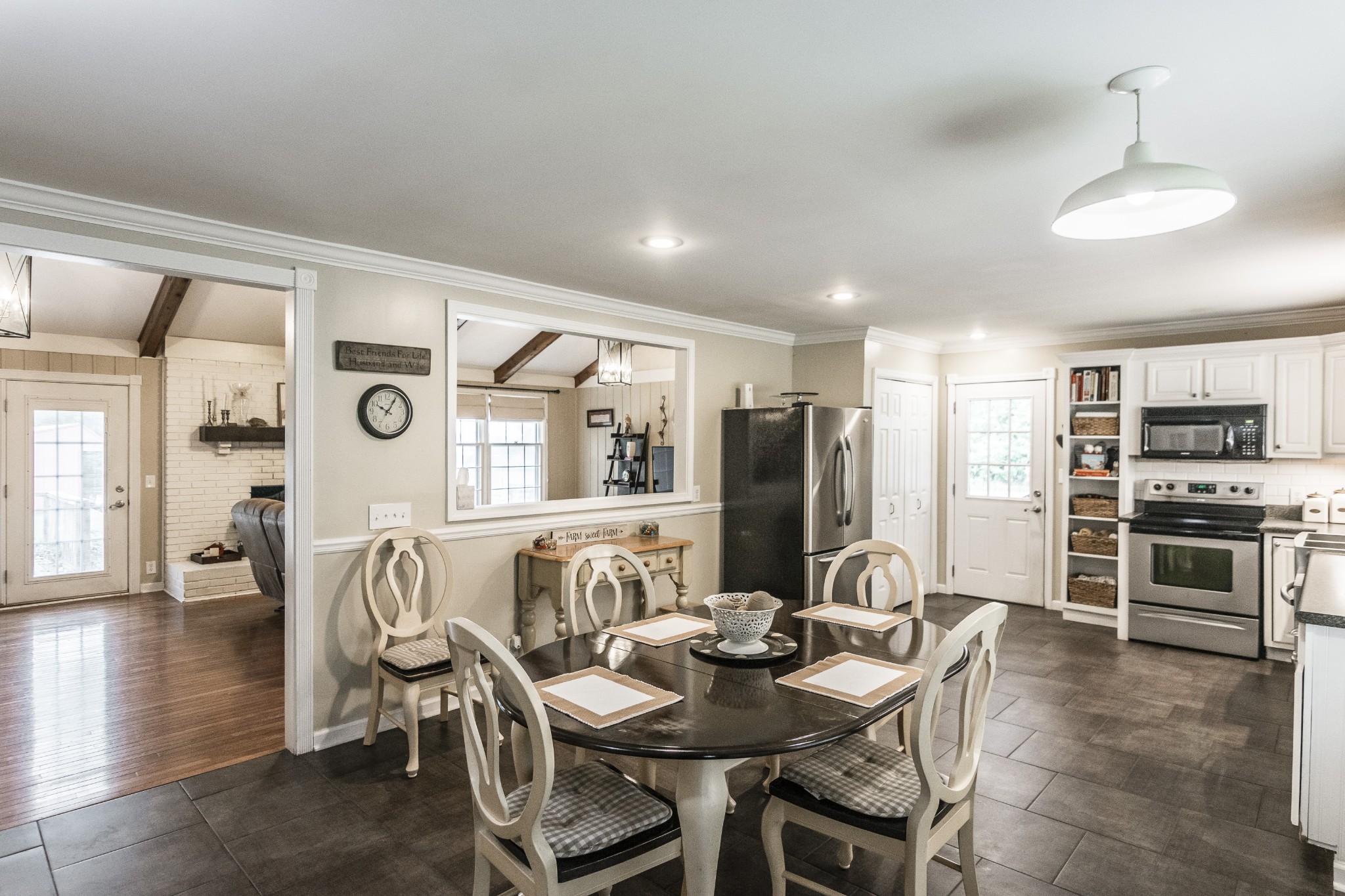 2527 Ewell Elliott Road Springfield, TN 37172 - Photo 27 of 50 a view of a dining room with furniture