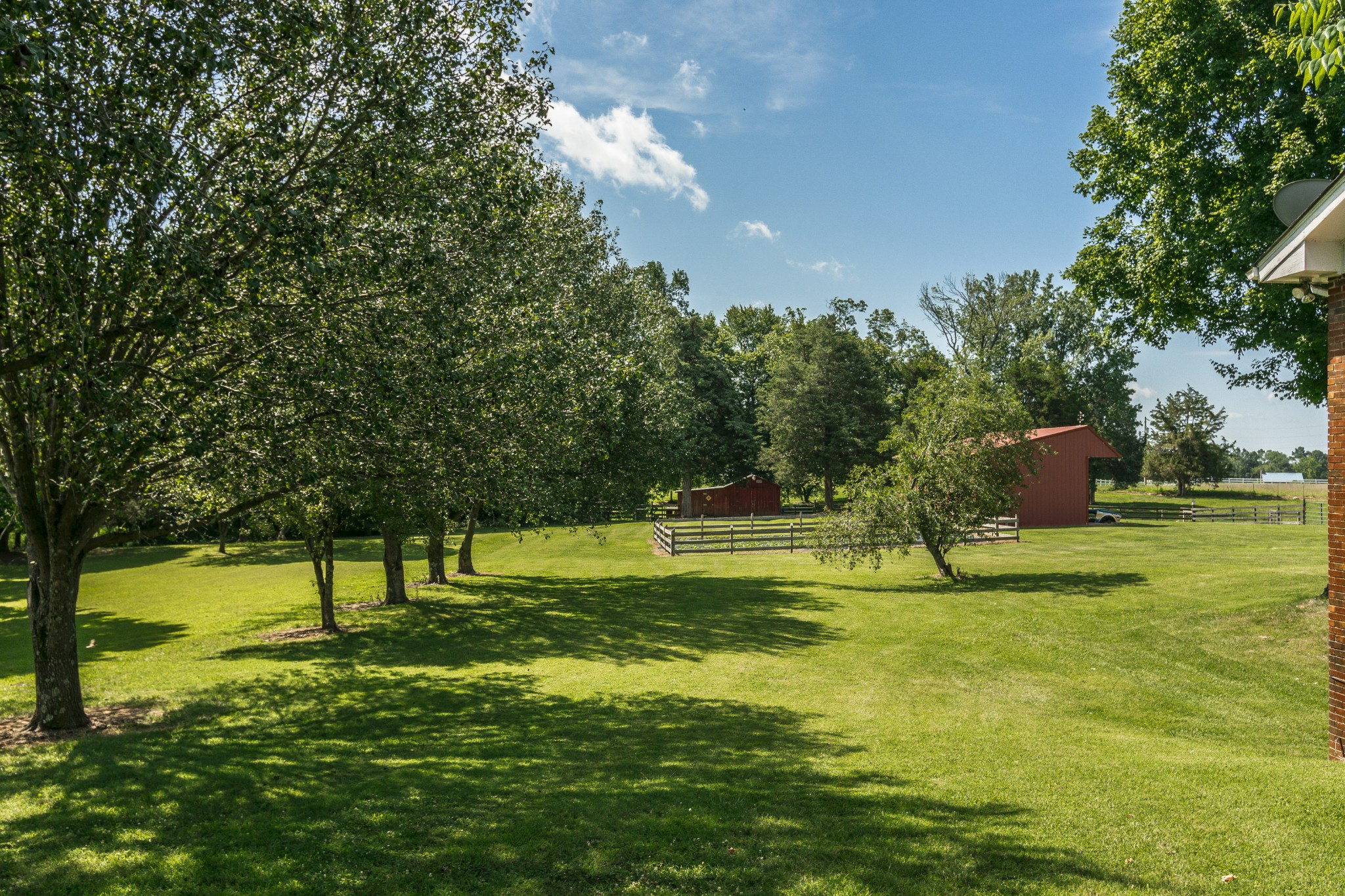 2527 Ewell Elliott Road Springfield, TN 37172 - Photo 34 of 50 a view of swimming pool with a yard