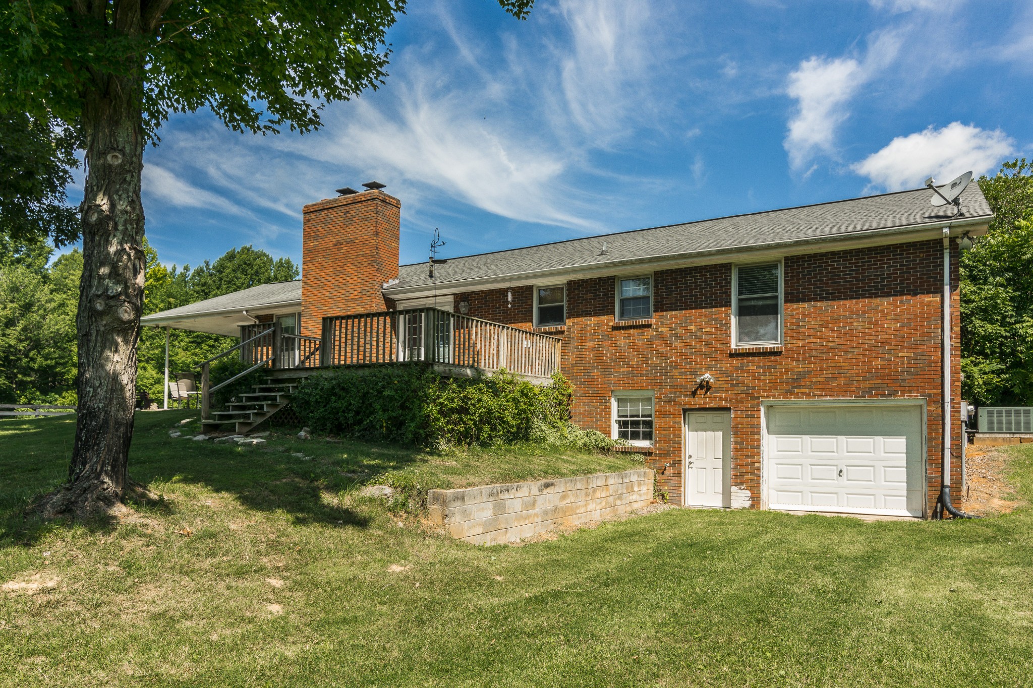 2527 Ewell Elliott Road Springfield, TN 37172 - Photo 36 of 50 a front view of a house with a yard