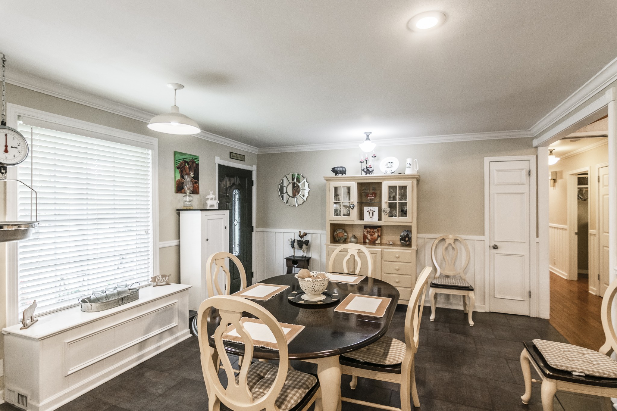 2527 Ewell Elliott Road Springfield, TN 37172 - Photo 8 of 50 a view of a dining room with furniture window and wooden floor