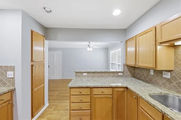 $2,200 | 54 La Rue Place Northwest, Atlanta, GA 30327