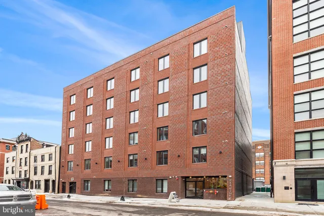 $1,785 | 214 Vine Street, Unit 202, Philadelphia, PA 19106