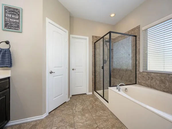 $2,400 | 11108 Dunlavin Court, Fort Worth, TX 76052