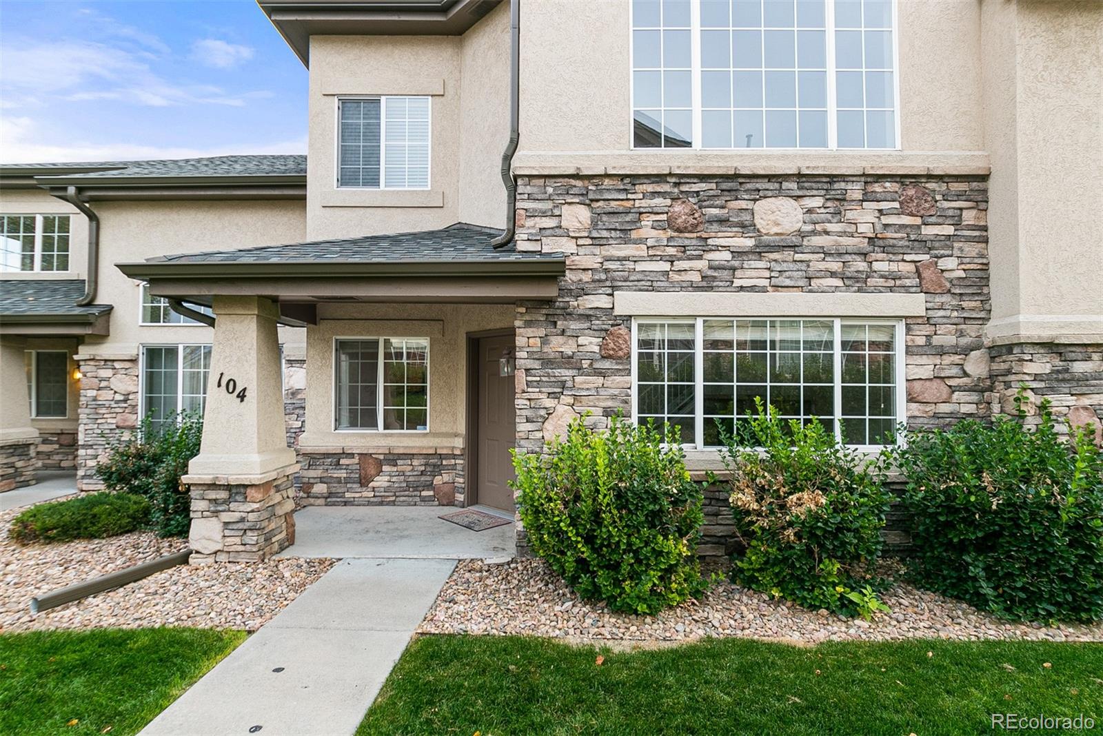1395 South Chambers Road, Unit 104 Aurora, CO 80017 - Photo 4 of 28 Gallery Image 4