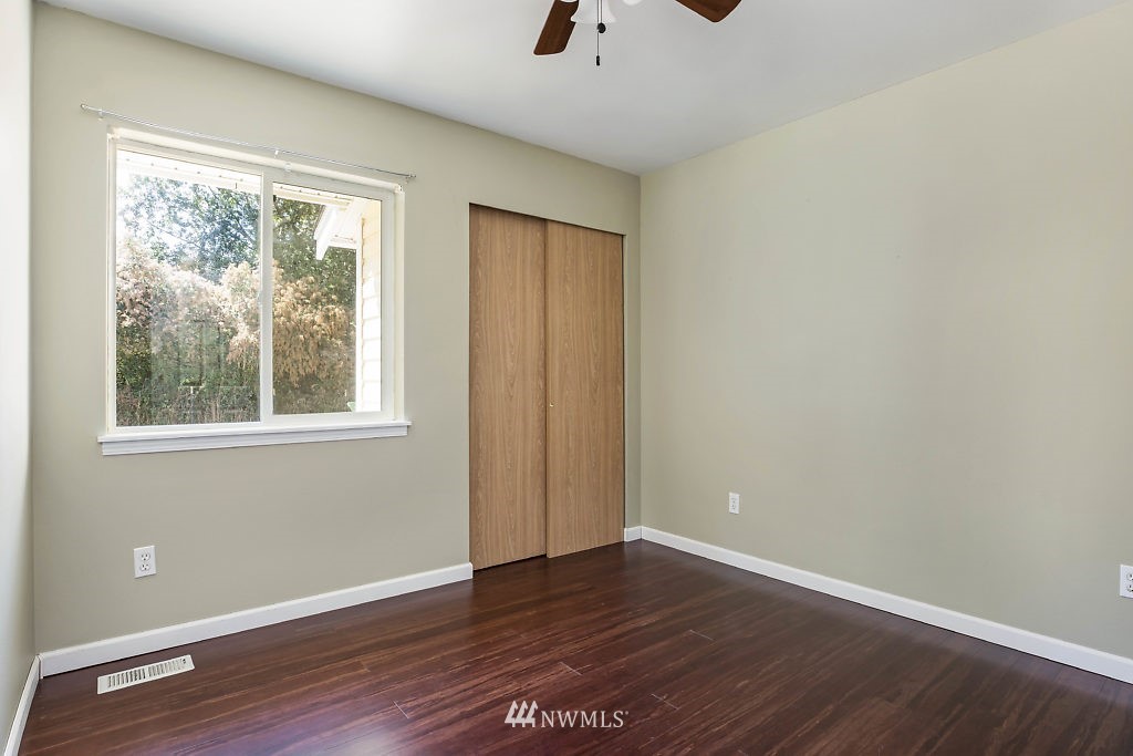2289 Williams Road Oak Harbor, WA 98277 - Photo 17 of 22 Gallery Image 17