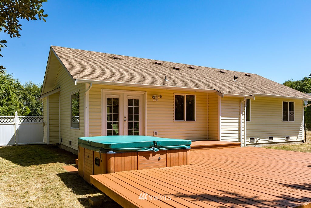 2289 Williams Road Oak Harbor, WA 98277 - Photo 19 of 22 Gallery Image 19