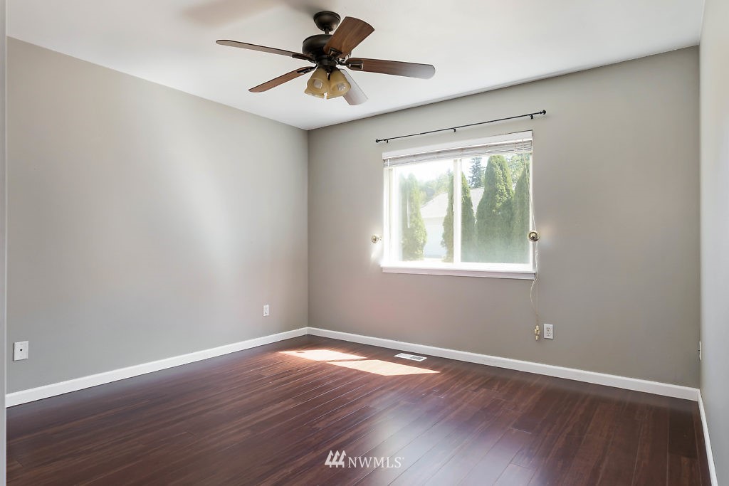 2289 Williams Road Oak Harbor, WA 98277 - Photo 10 of 22 Gallery Image 10