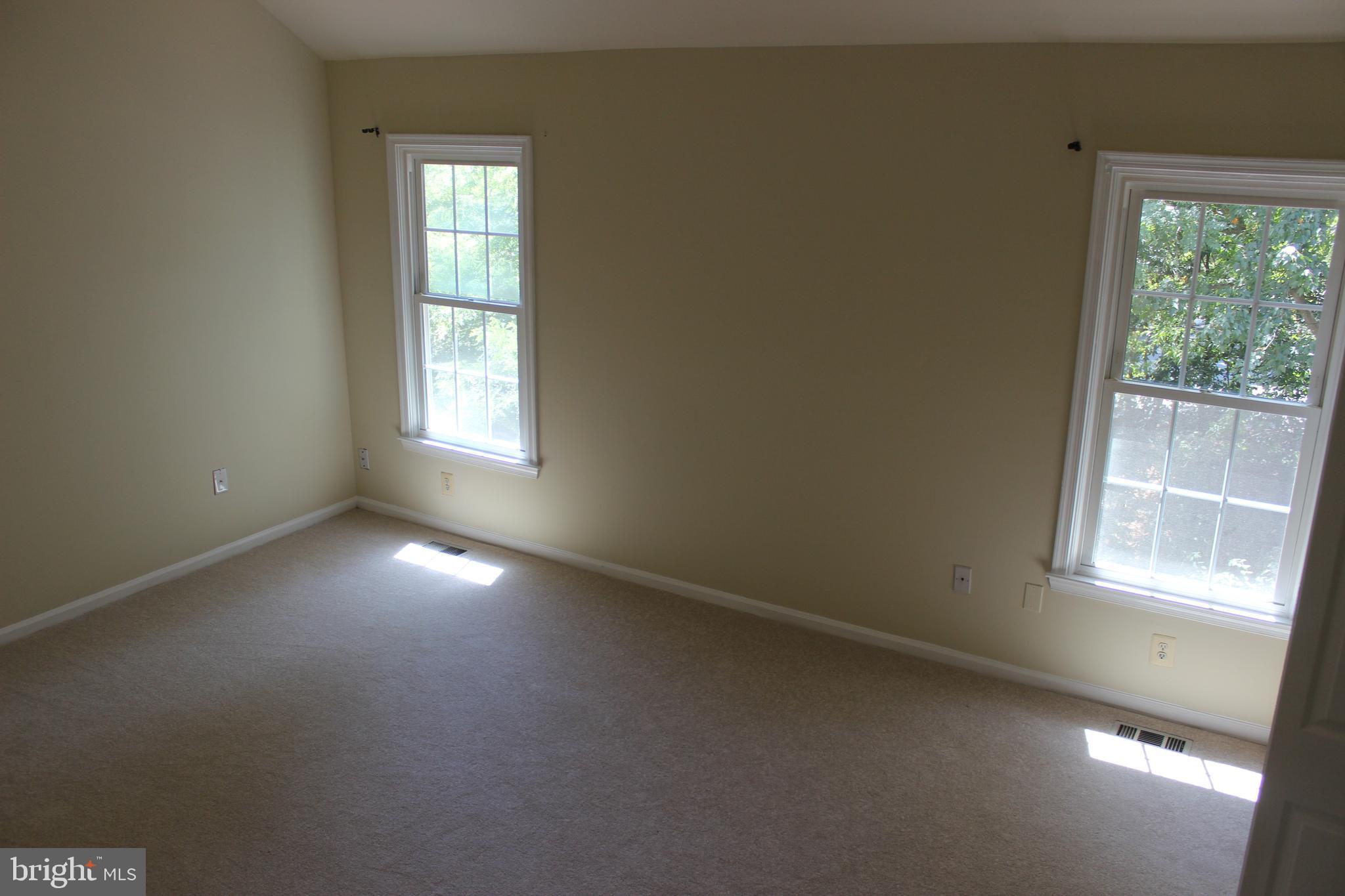 8498 Springfield Oaks Drive Springfield, VA 22153 - Photo 15 of 26