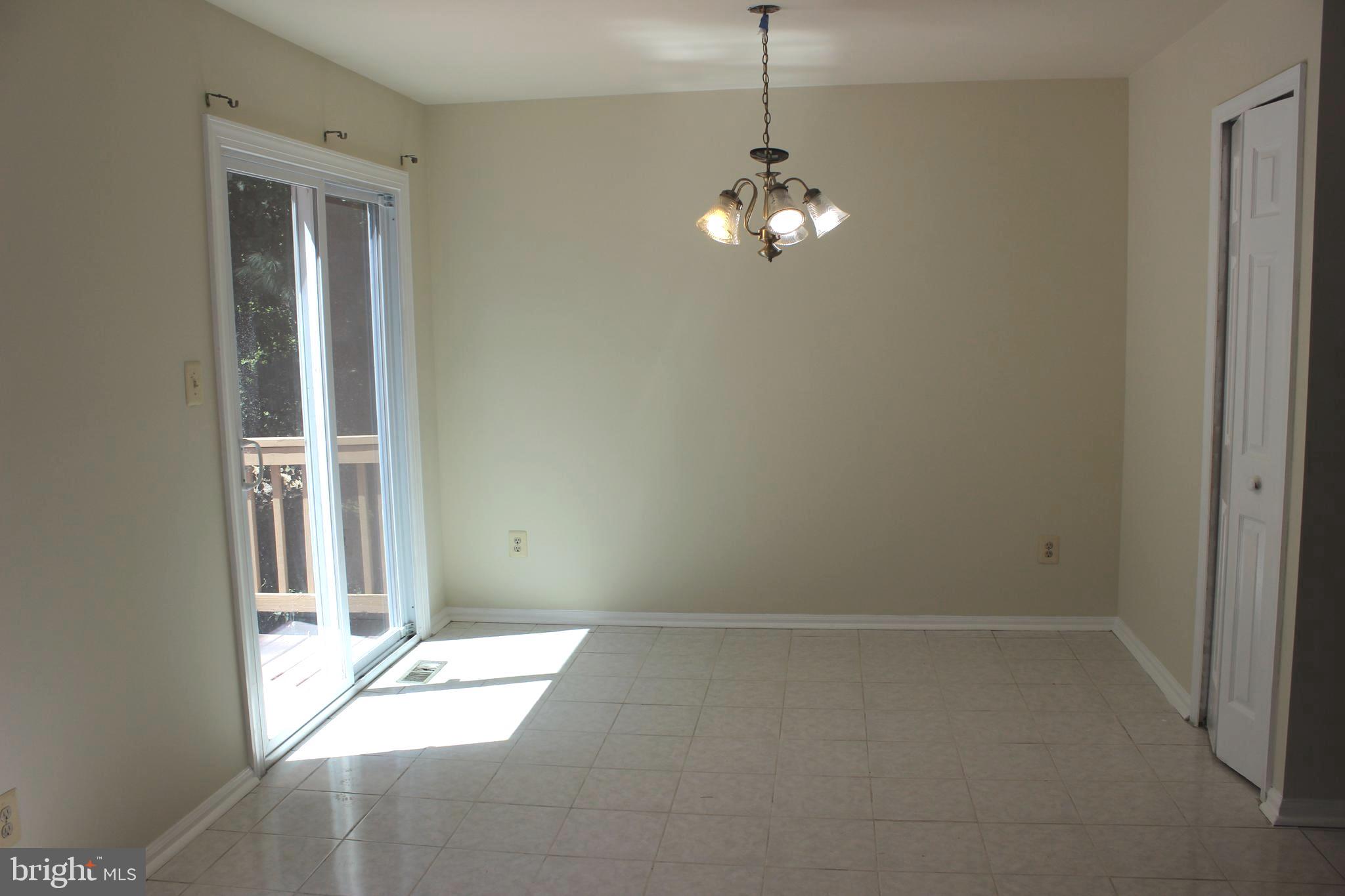 8498 Springfield Oaks Drive Springfield, VA 22153 - Photo 9 of 26
