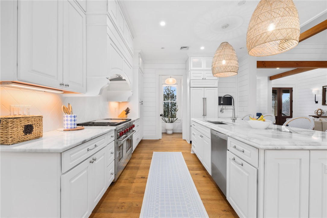 12 Taylor Road Portsmouth, RI 02871 - Photo 14 of 50