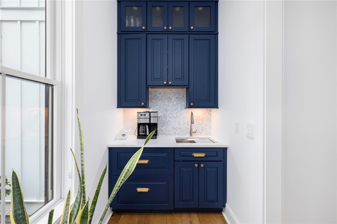 12 Taylor Road Portsmouth, RI 02871 - Photo 16 of 50