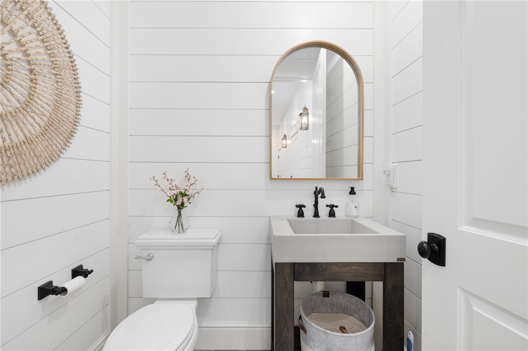 12 Taylor Road Portsmouth, RI 02871 - Photo 29 of 50