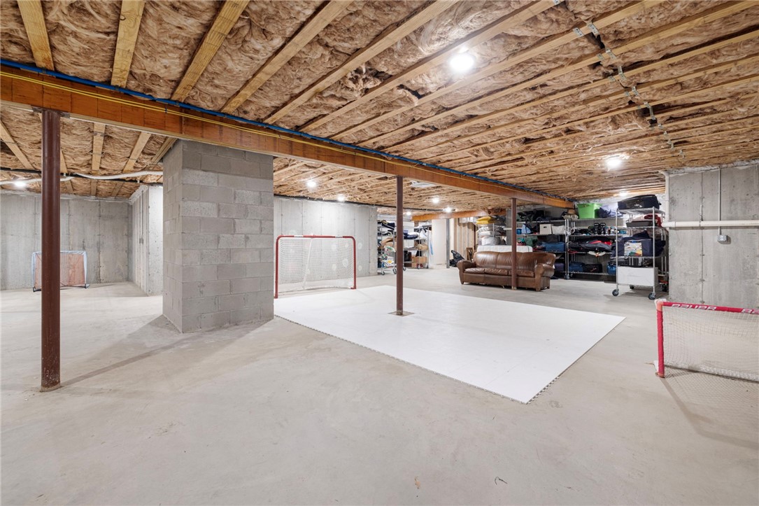 12 Taylor Road Portsmouth, RI 02871 - Photo 34 of 50