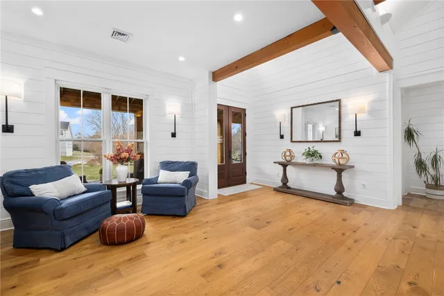 $3,150,000 | 12 Taylor Road, Portsmouth, RI 02871