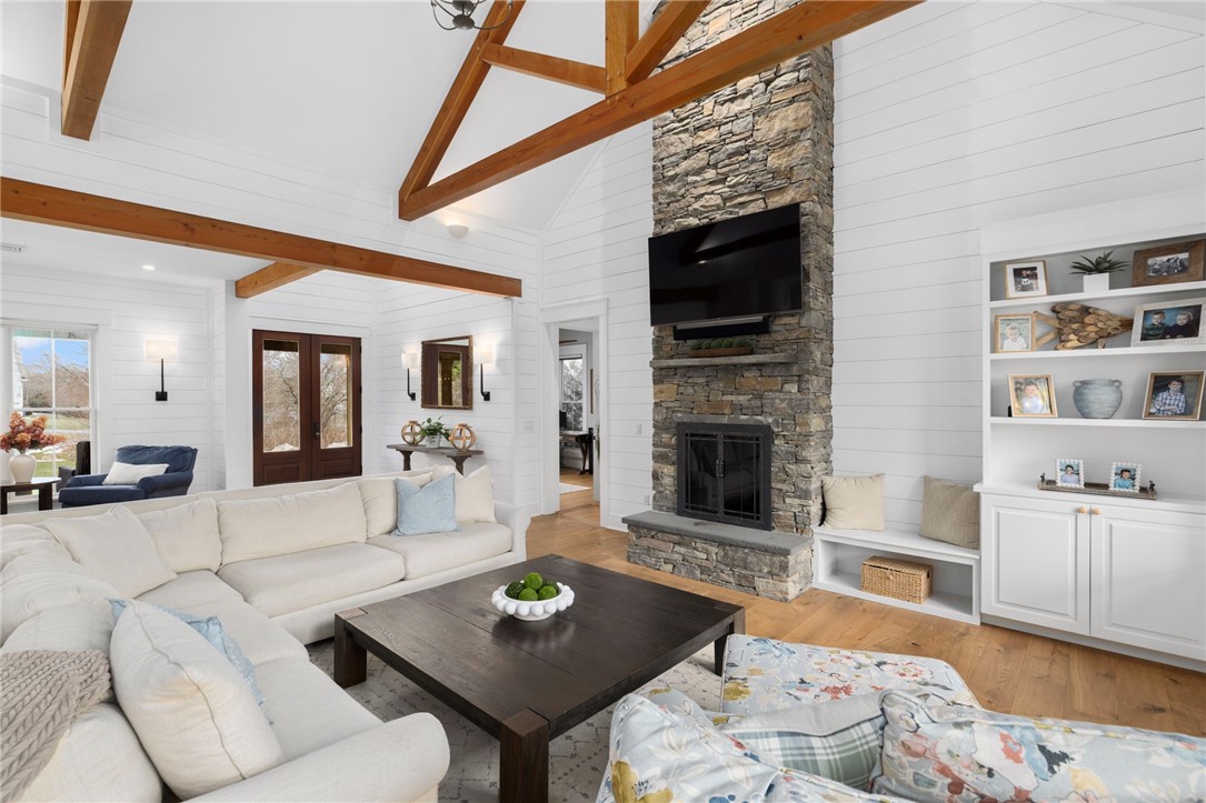 12 Taylor Road Portsmouth, RI 02871 - Photo 8 of 50