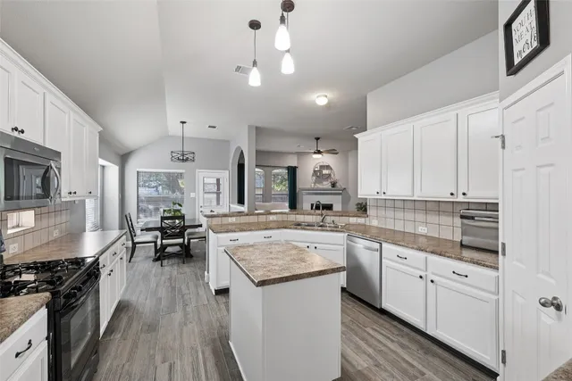 $374,988 | 161 Clear Springs Hollow, Buda, TX 78610