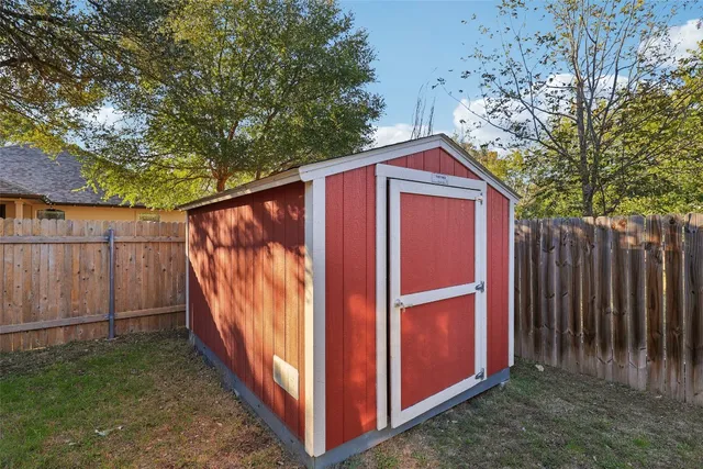 $374,988 | 161 Clear Springs Hollow, Buda, TX 78610