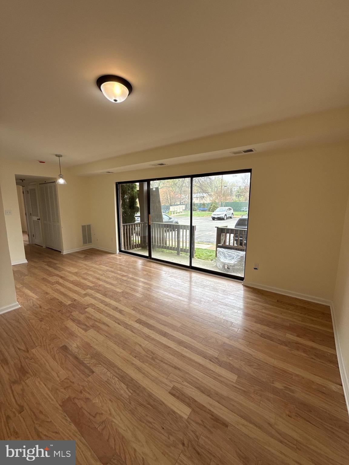 2754 Hollywood Road, Unit 104 Falls Church, VA 22043 - Photo 20 of 26