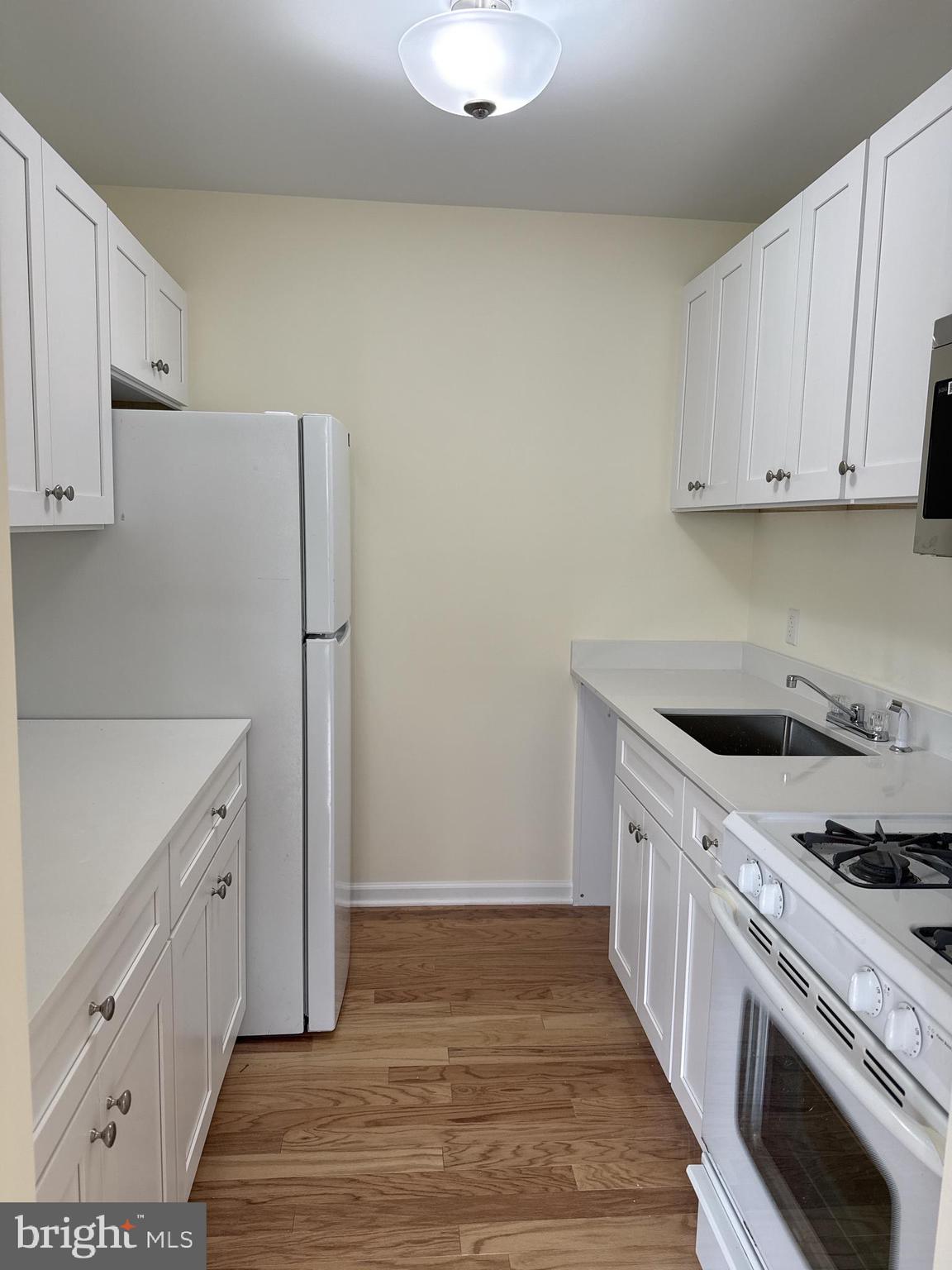 2754 Hollywood Road, Unit 104 Falls Church, VA 22043 - Photo 8 of 26