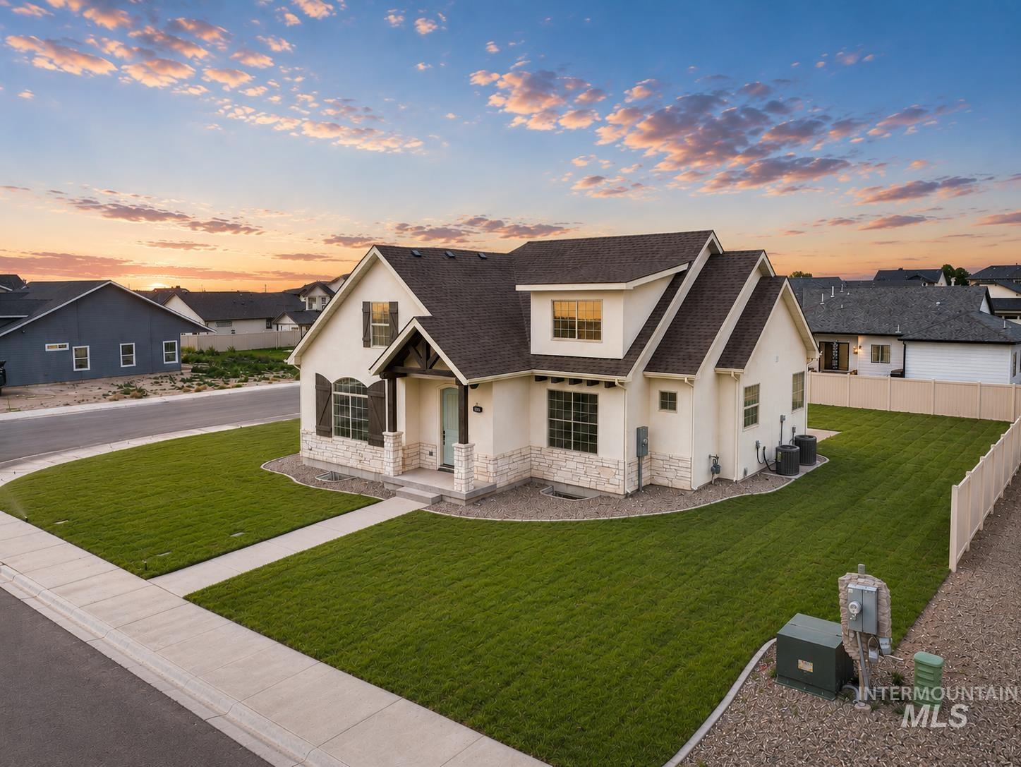 866 Quartz Road Kimberly, ID 83341 - Photo 5 of 48 Contemporary home with a stucco and stone exterior