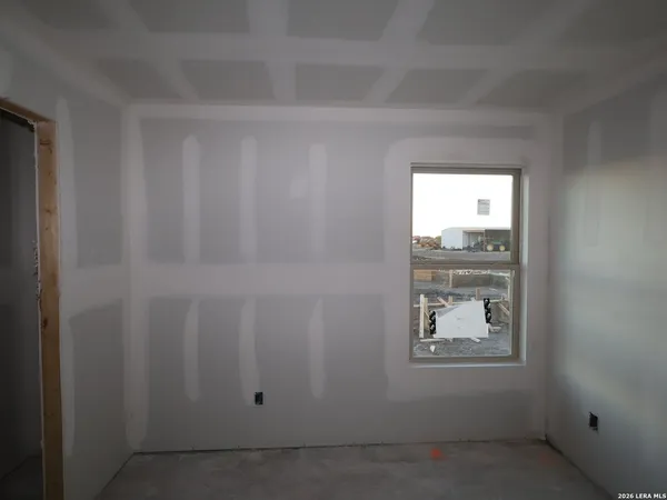 $304,990 | 4819 Maiz Valley, Von Ormy, TX 78073