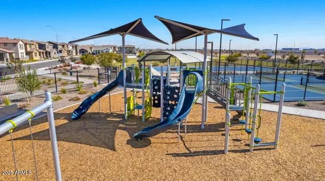 $435,000 | 10054 West Piccadilly Road, Avondale, AZ 85392