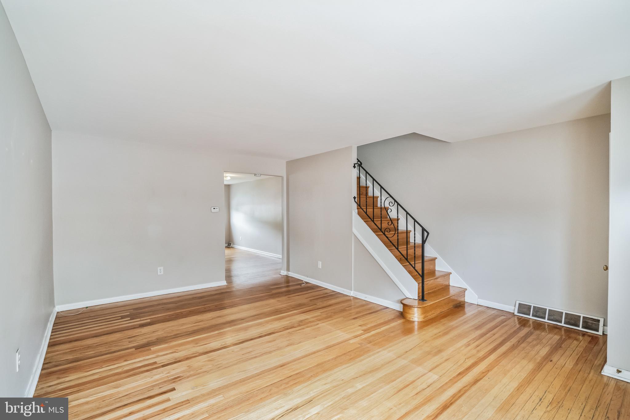 326 Ripka Street, Unit A Philadelphia, PA 19128 - Photo 8 of 27 Gallery Image 8