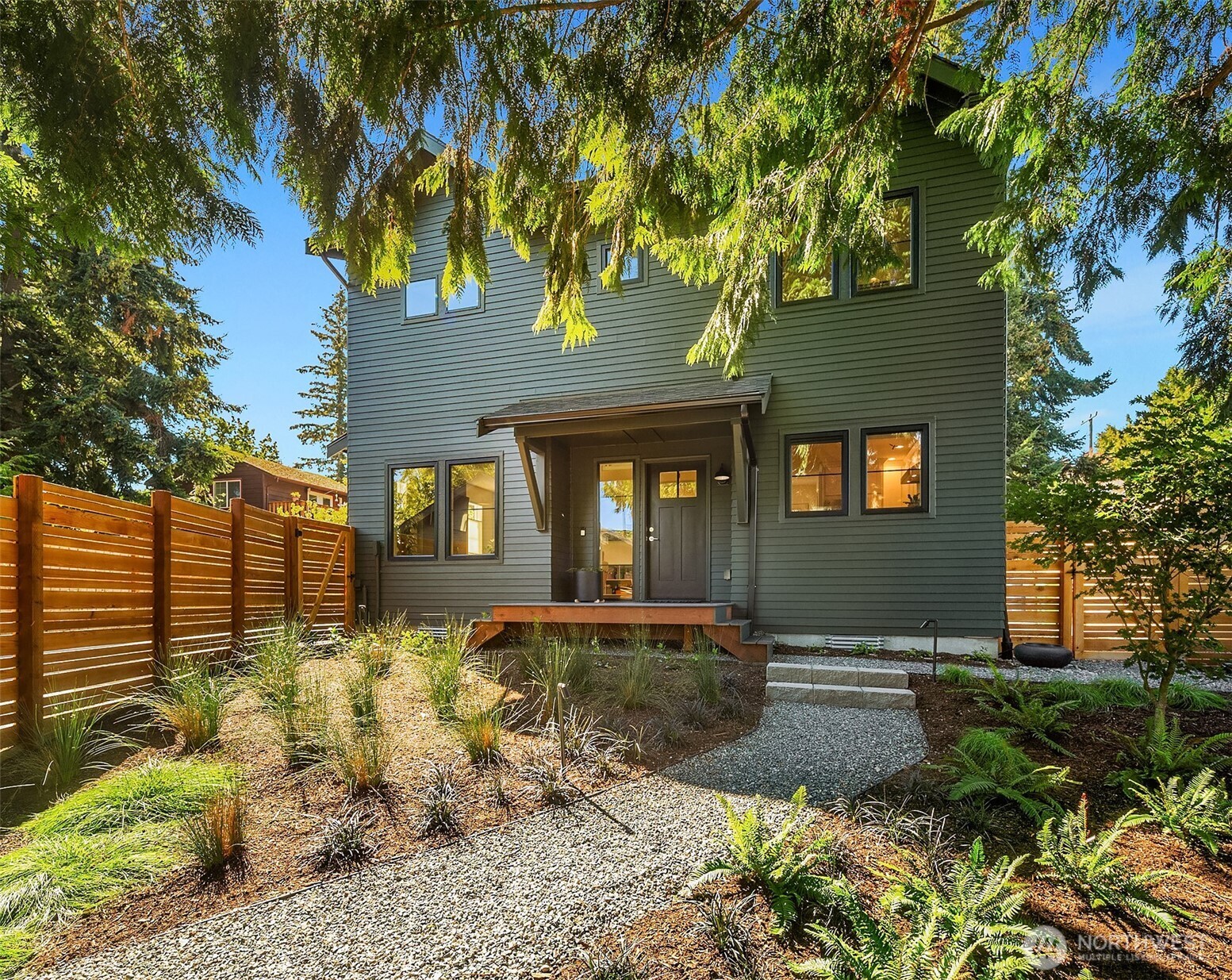 10419 41st Avenue Southwest, Unit A & B Seattle, WA 98146 - Photo 27 of 40