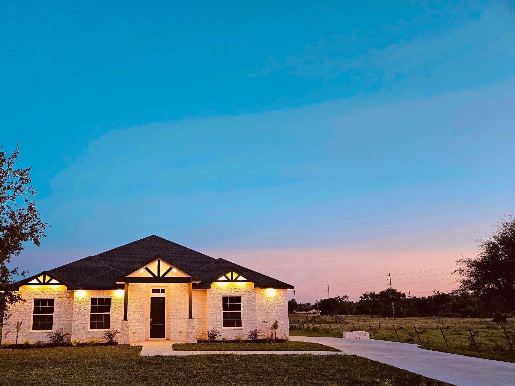 7717 Prairie Street Hitchcock, TX 77563 - Photo 2 of 43