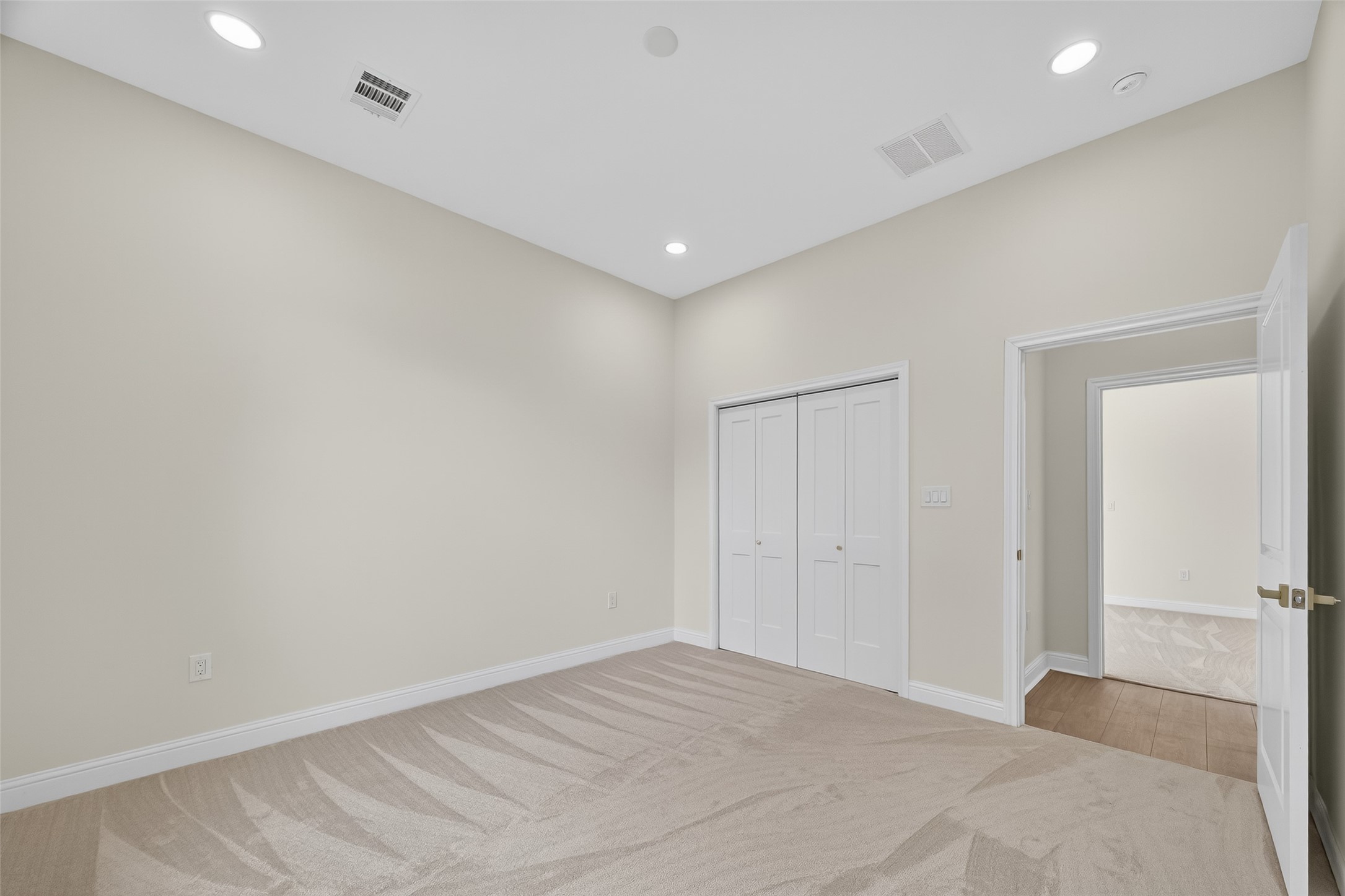 7717 Prairie Street Hitchcock, TX 77563 - Photo 33 of 43