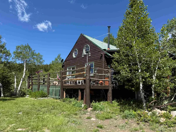 $978,000 | 582 Porcupine Road, Kemmerer, WY 83101