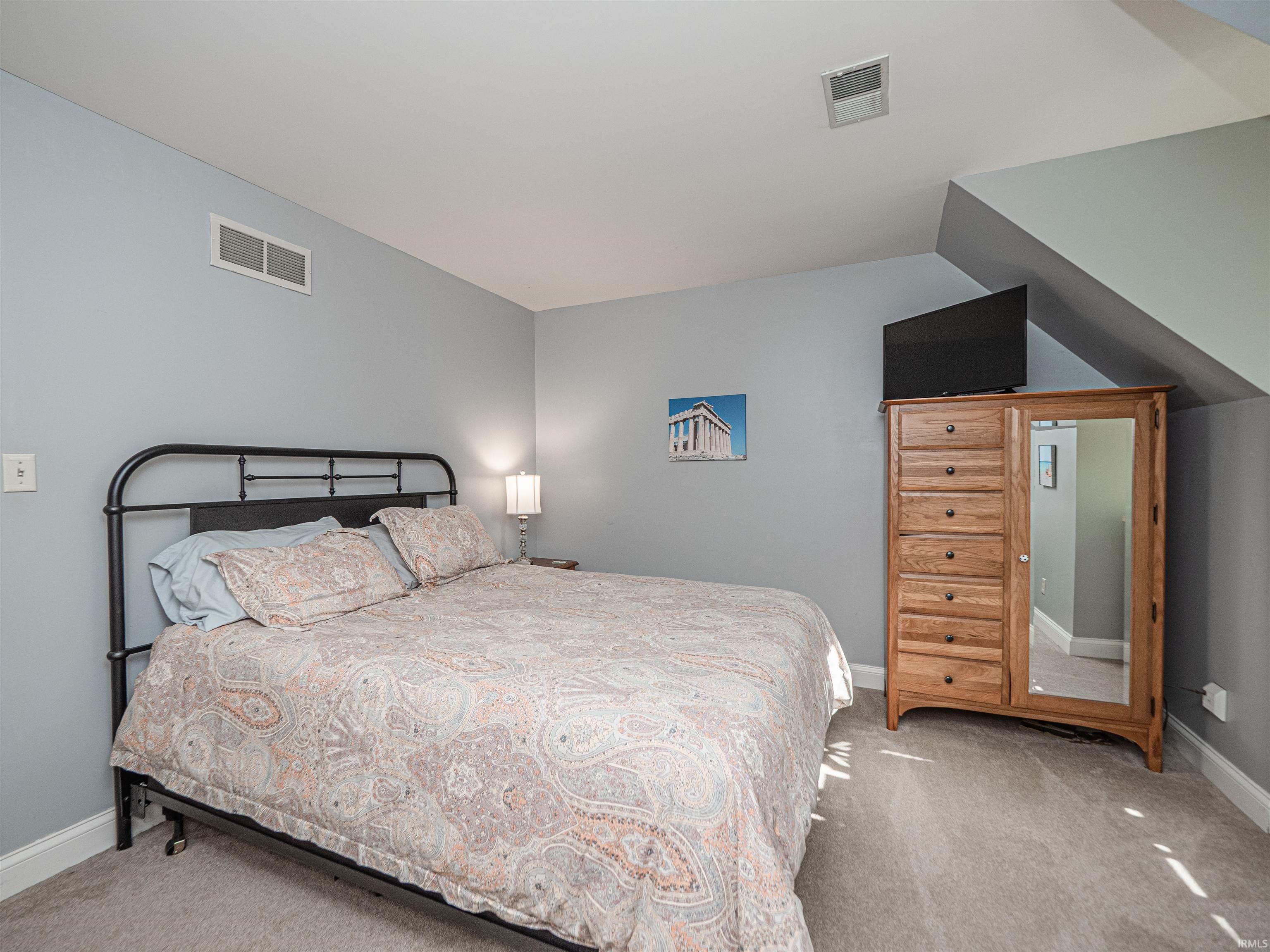 11240 Blue Grass Road Evansville, IN 47725 - Photo 41 of 50 Gallery Image 41