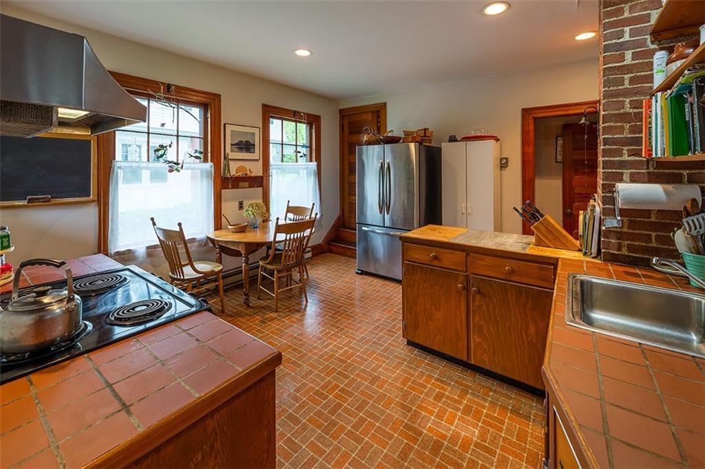 29 South Shore Road Northeast Harbor, ME 04662 - Photo 4 of 16 Photo